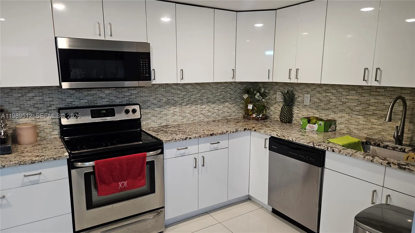 11111 Biscayne Blvd # 3F, Miami FL 33181