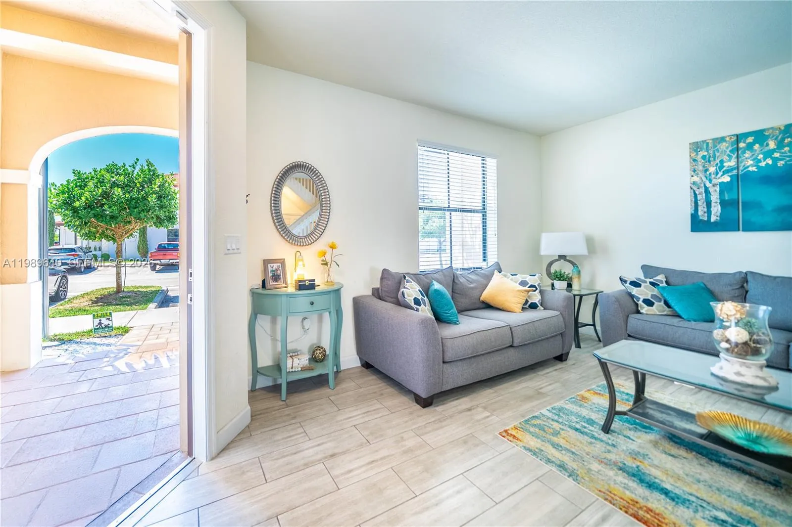 10565 W 34th Ct, Hialeah FL 33018