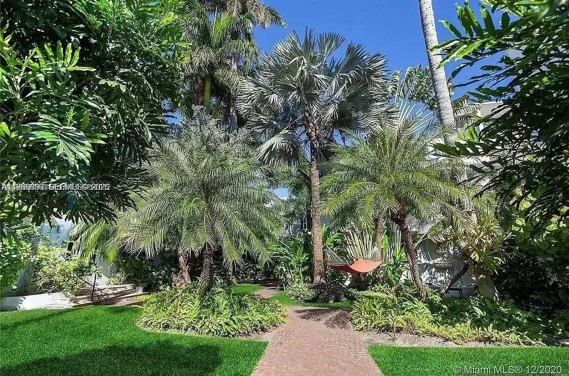 1 bedroom 1 bath for sale at 727 14th Pl # 1, Miami Beach FL 33139