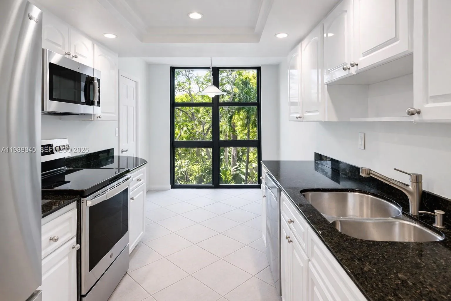 1121 Crandon Blvd # F206, Key Biscayne FL 33149