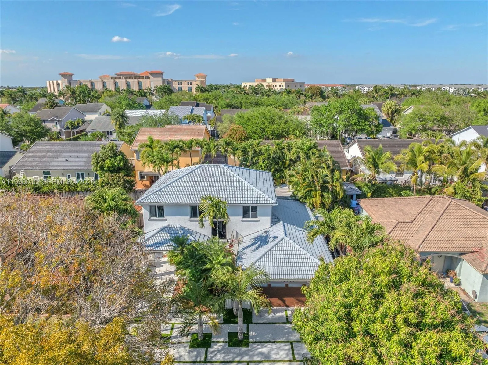 15965 SW 98th St, Miami FL 33196