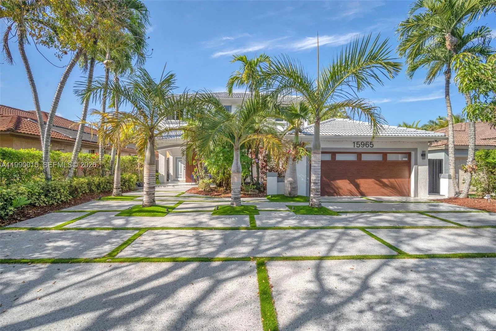 15965 SW 98th St, Miami FL 33196