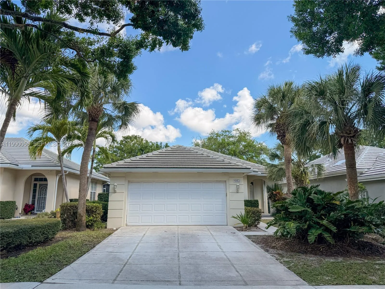 3 bedroom 2 bath for sale at 1053 Bedford Ave, Palm Beach Gardens FL 33403