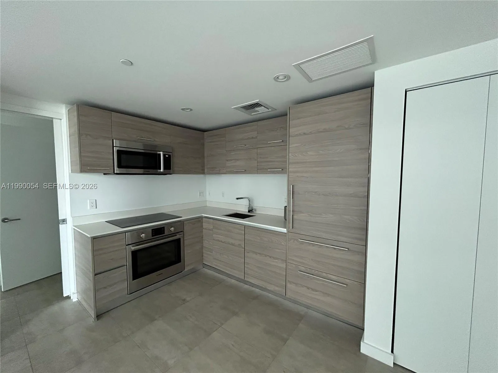 1300 S Miami Ave # 1607, Miami FL 33130