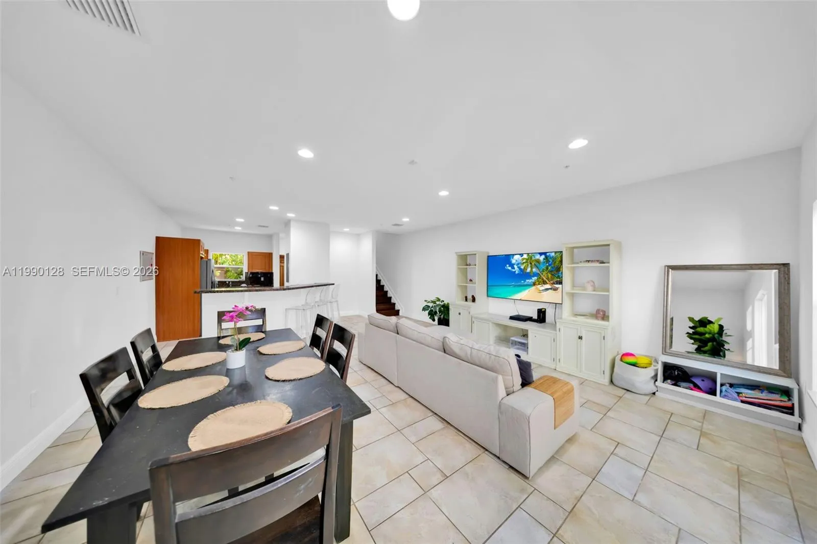 2917 SW 30th Ct # 2917, Miami FL 33133