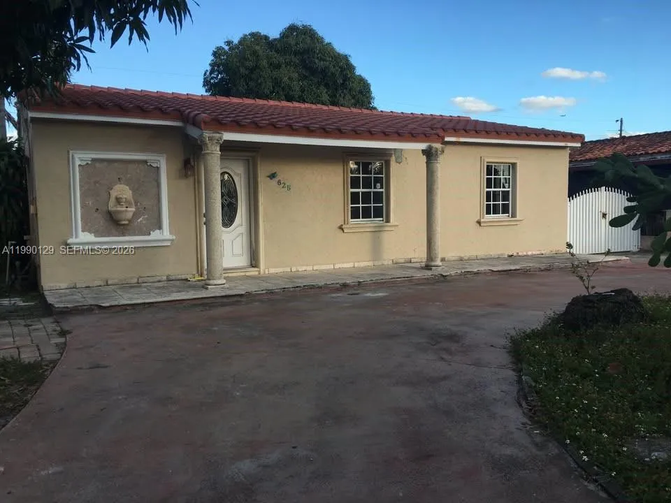 4 bedroom 2 bath for sale at 625 E 8th Ct, Hialeah FL 33010