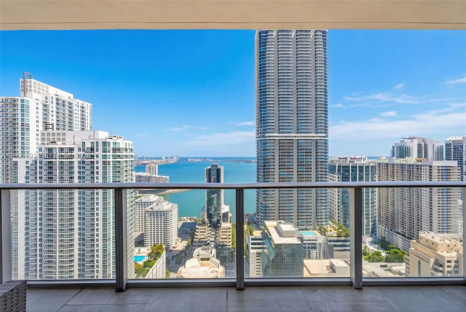 1010 Brickell Av # 4203, Miami FL 33131