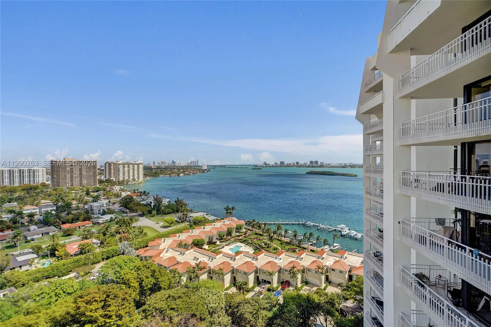 4000 Towerside Ter # 2111, Miami FL 33138
