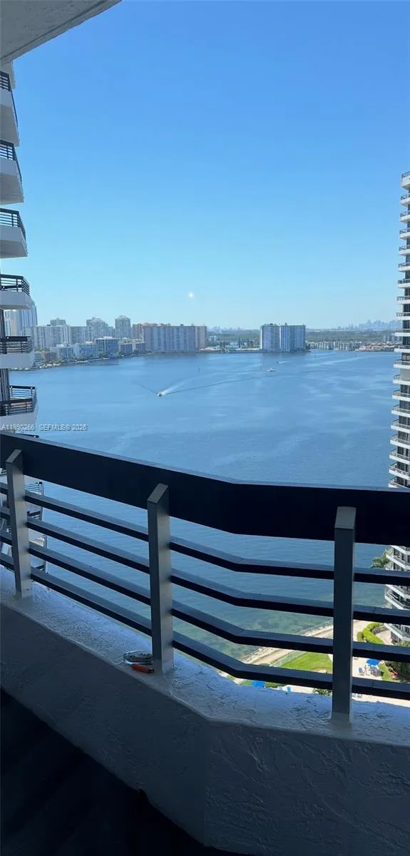 19195 NE 36th Ct # 2304, Aventura FL 33180