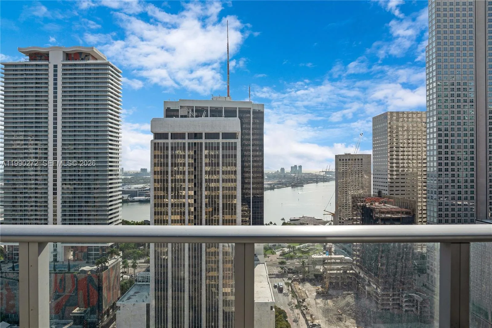 151 SE 1st St # 2802, Miami FL 33131