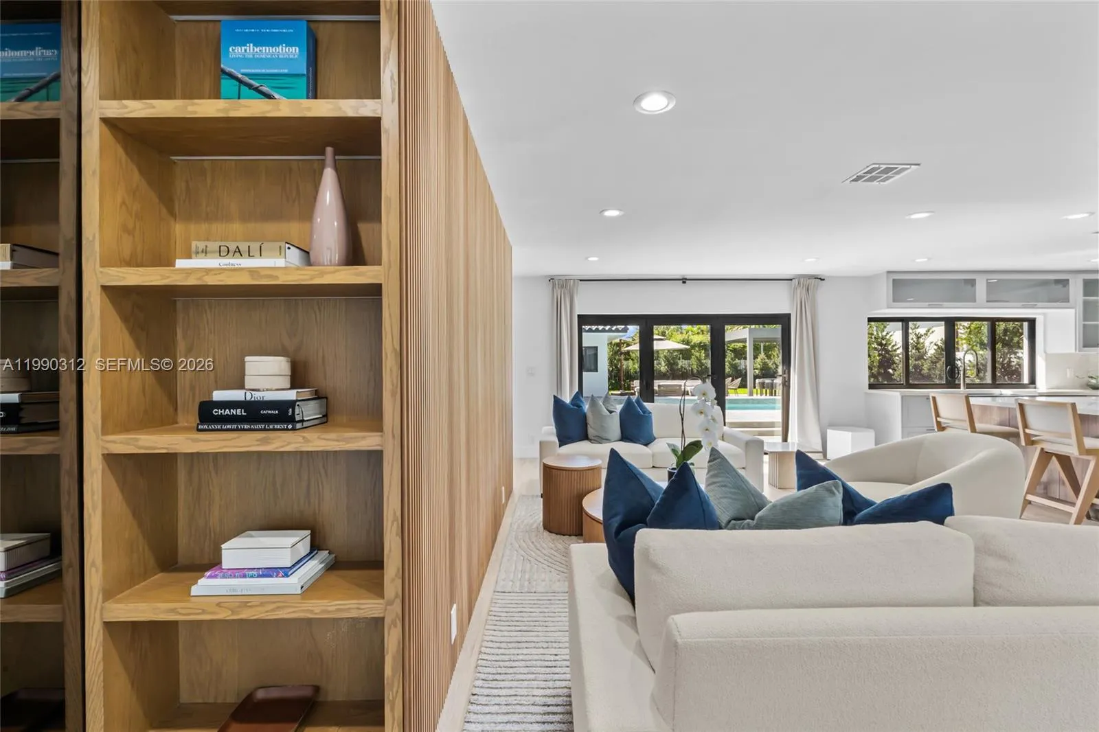 116 W 1st Ct, Miami Beach FL 33139