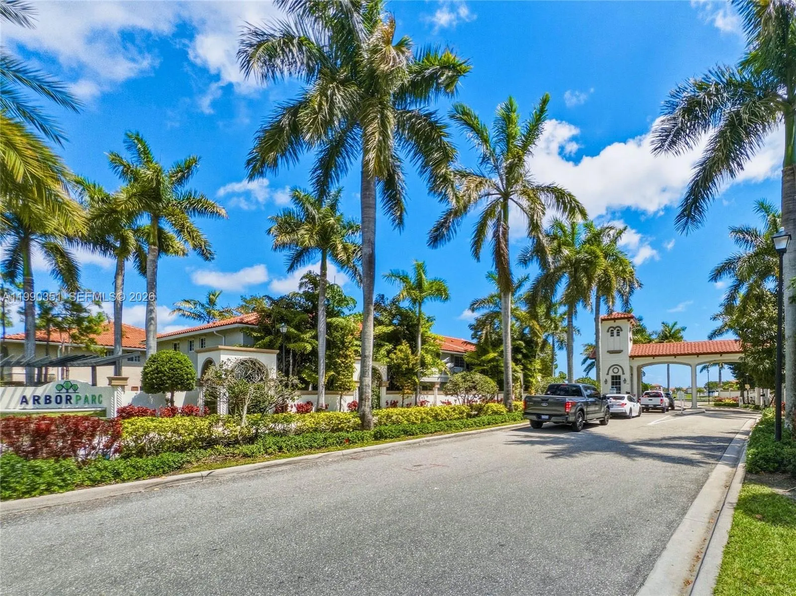 6011 Woods Edge Cir # 6011, Riviera Beach FL 33410