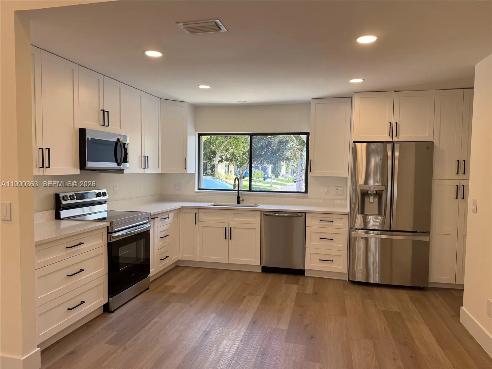 9596 Everglades Park Ln, Boca Raton FL 33428