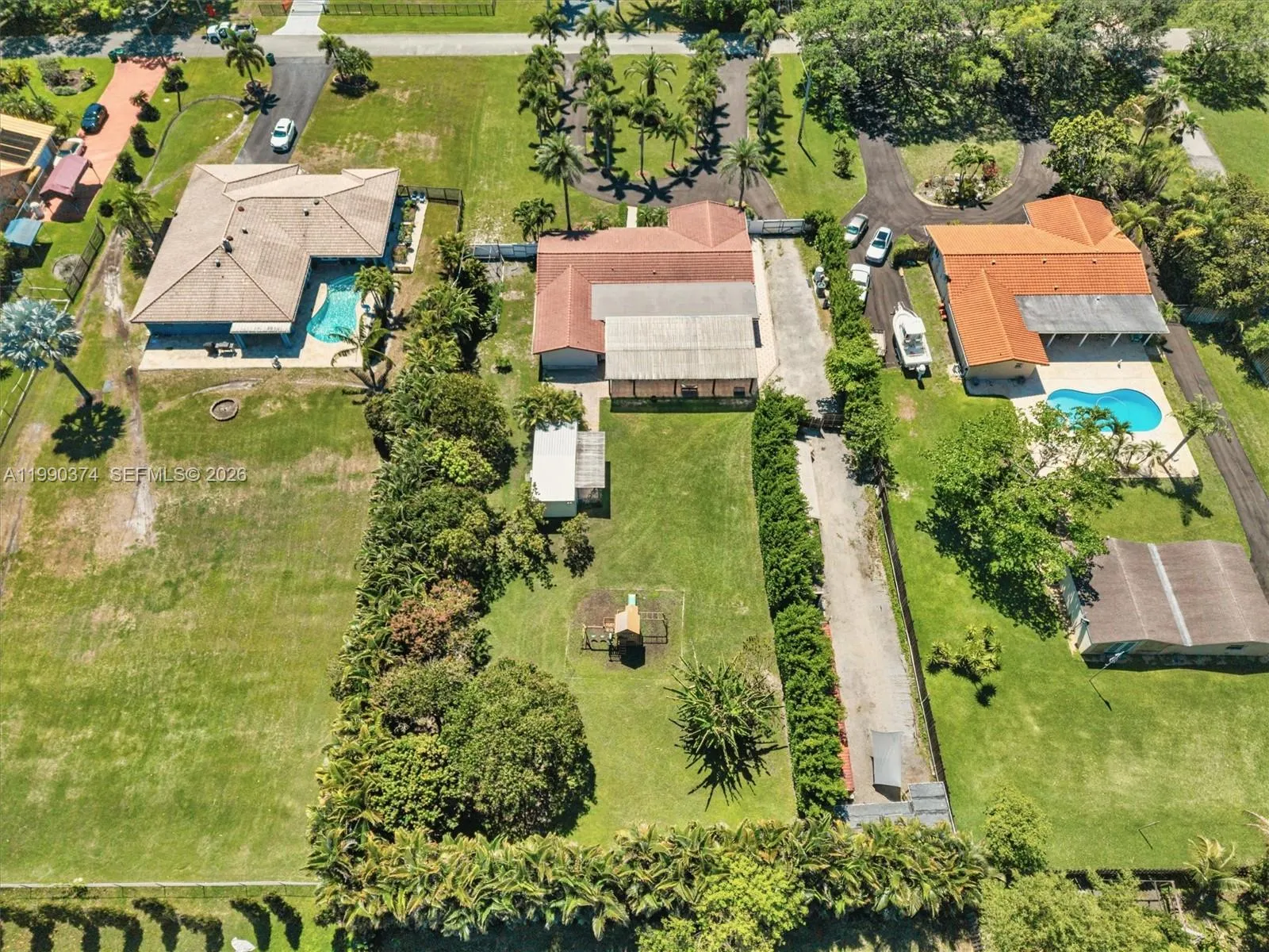 14051 SW 15th Ct, Davie FL 33325