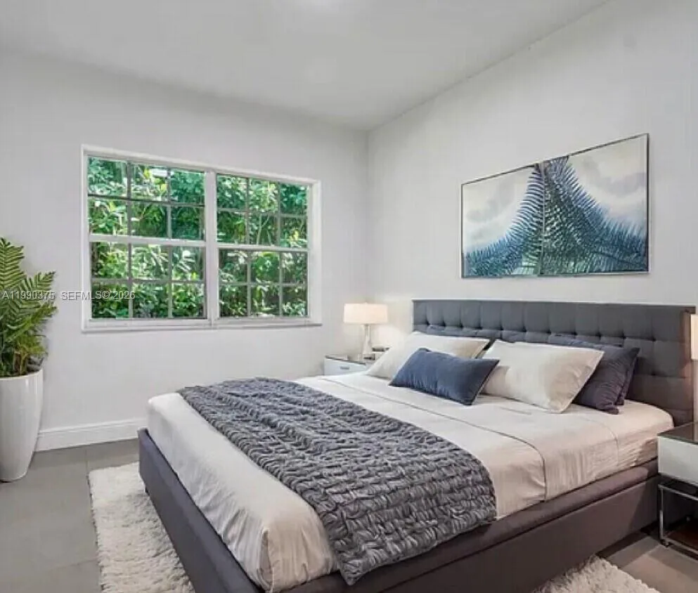 775 81st St, Miami Beach FL 33141