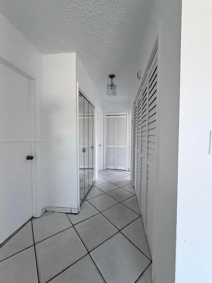 450 NW 43rd Pl, Miami FL 33126