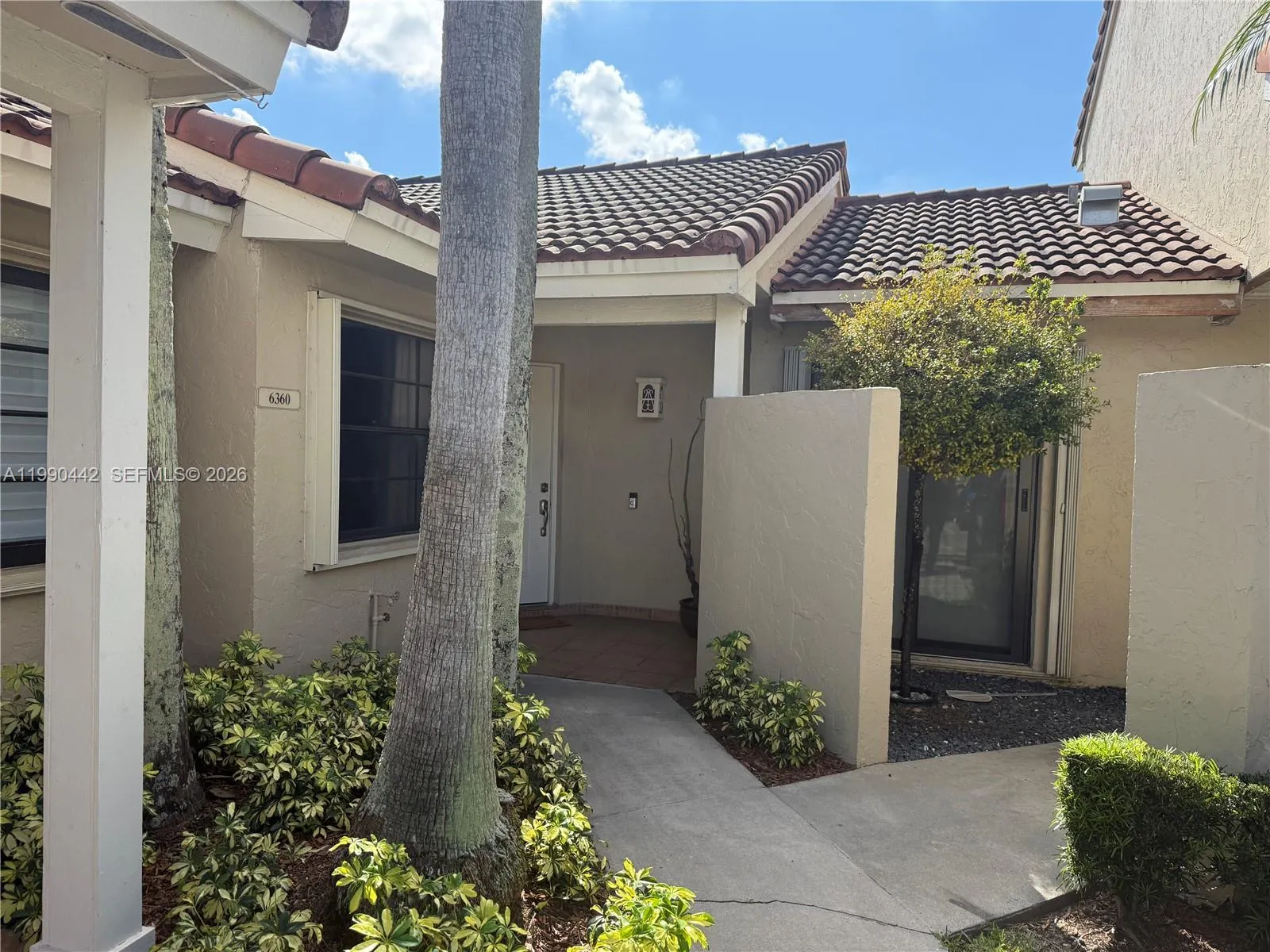 6360 NW 170th Ter, Hialeah FL 33015