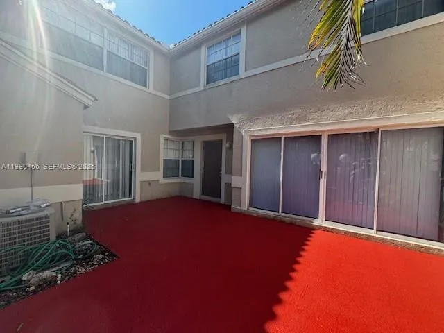 10944 Neptune Dr, Cooper City FL 33026