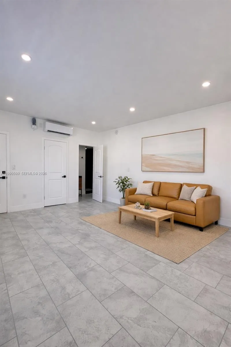 7735 Byron Ave # 1, Miami Beach FL 33141