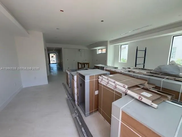 2800 SW 38th Ct, Miami FL 33134