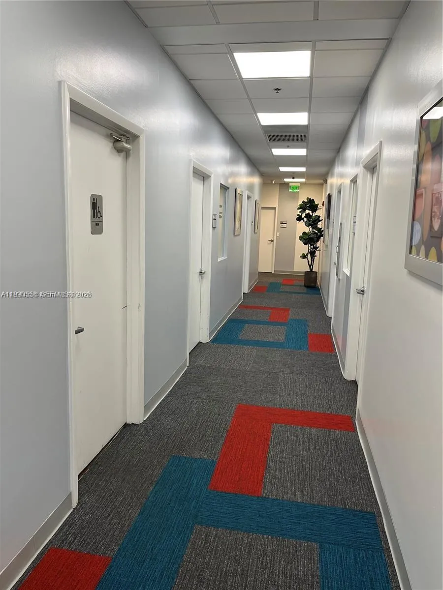 18191 NW 68th Ave # 220, Miami FL 33015