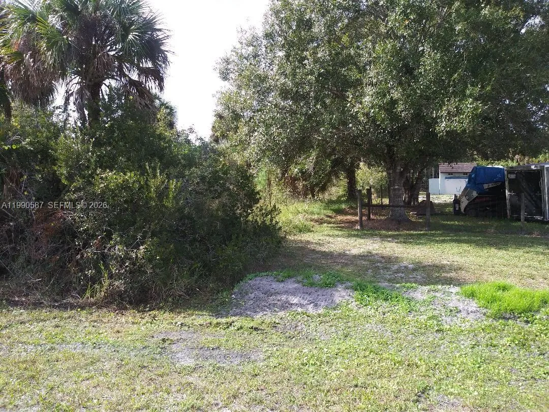 6155 Hughes Ave,, Fort Myers FL 33905