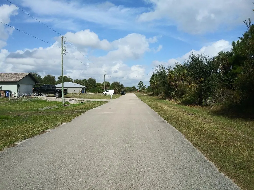 6155 Hughes Ave,, Fort Myers FL 33905