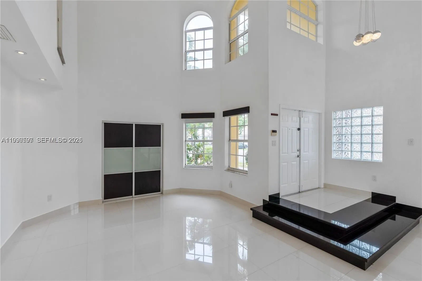 7333 NW 108th CT, Doral FL 33178