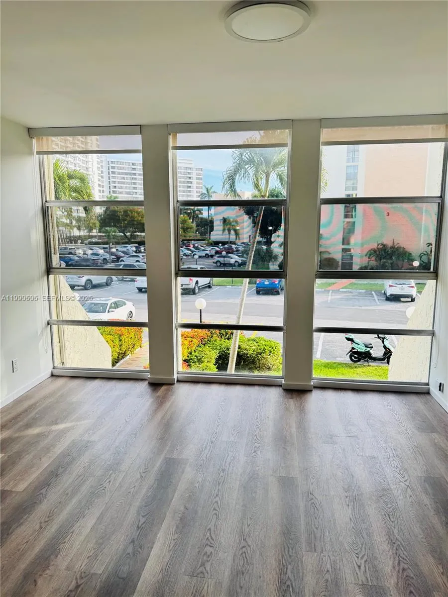 801 Three Islands Blvd # 216, Hallandale Beach FL 33009