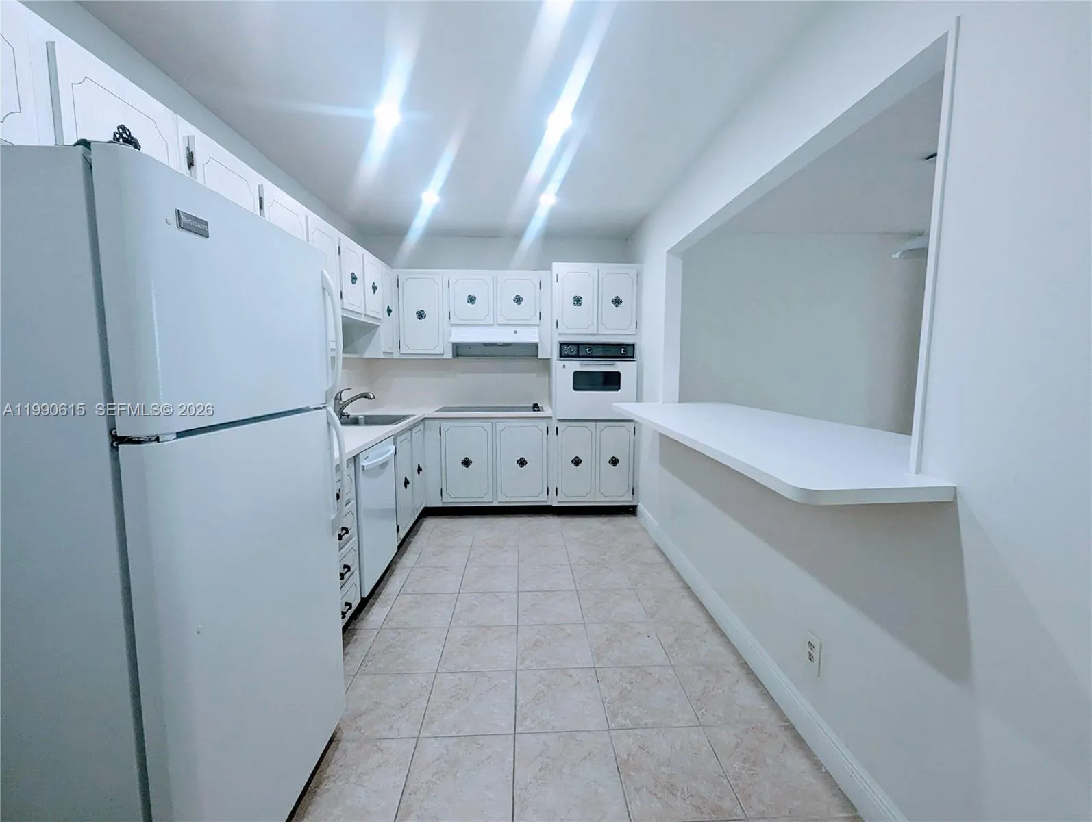 19380 Collins Ave # 807, Sunny Isles Beach FL 33160