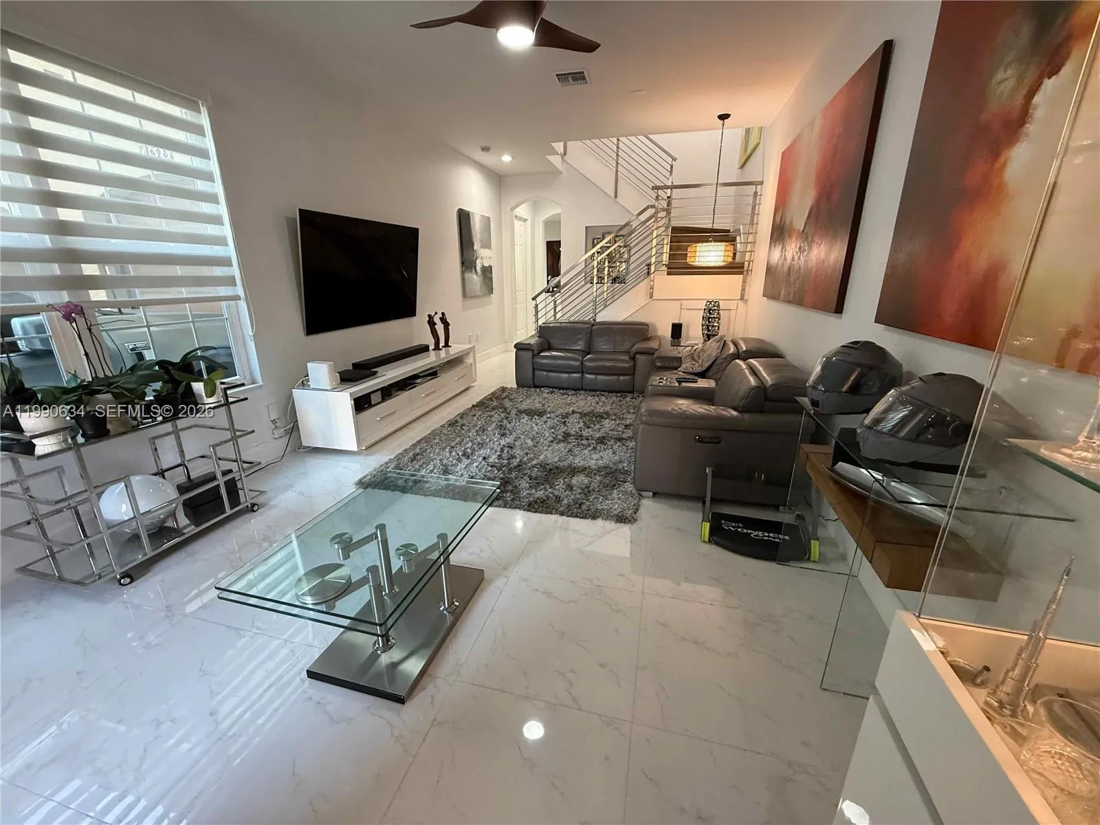 6923 Julia Gardens Dr, Coconut Creek FL 33073