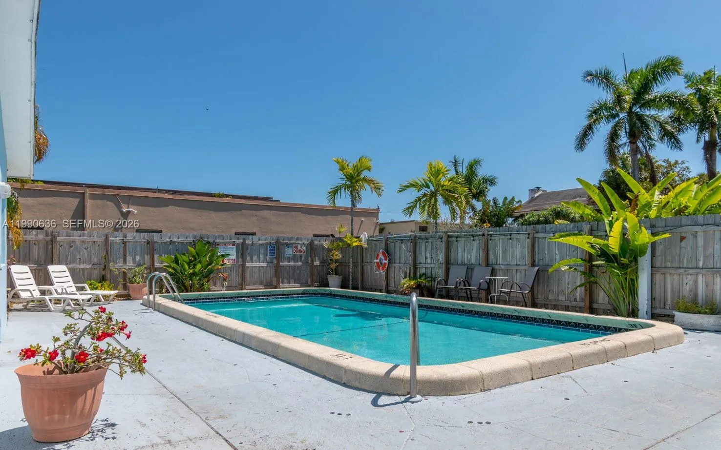125 NW 25th St # 129, Wilton Manors FL 33311