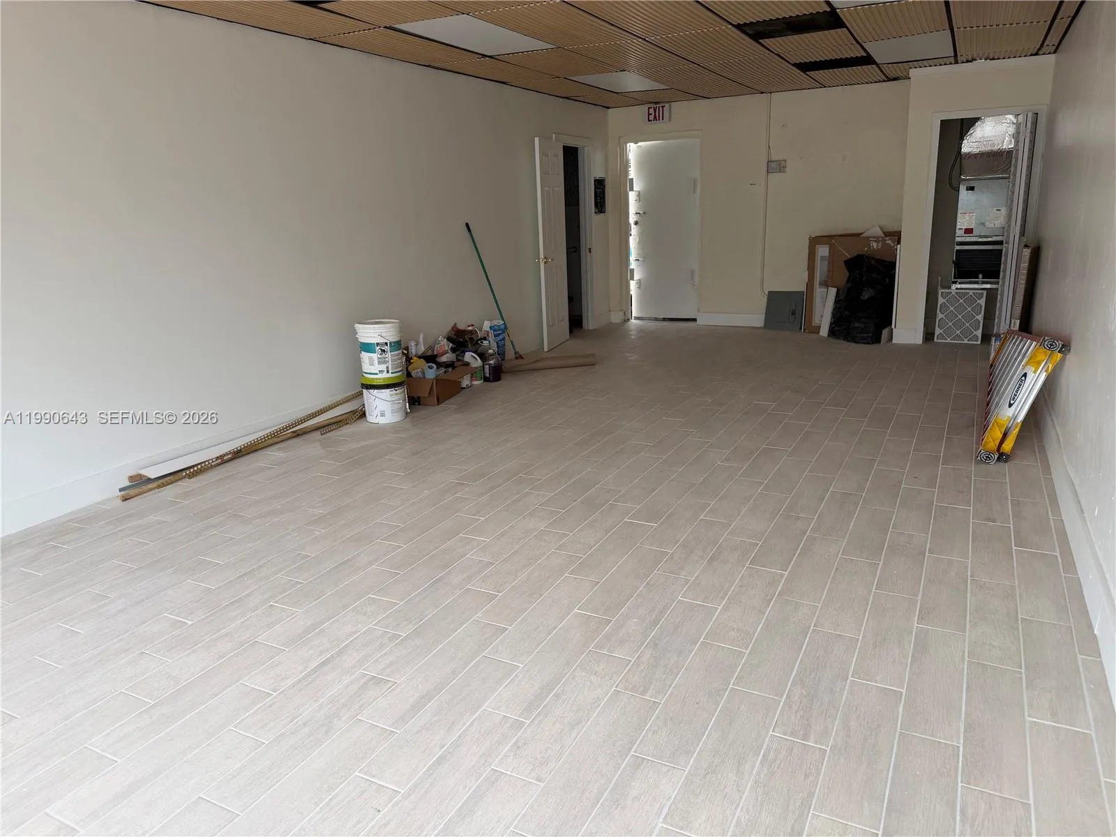 1352 E 4th Ave, Hialeah FL 33010