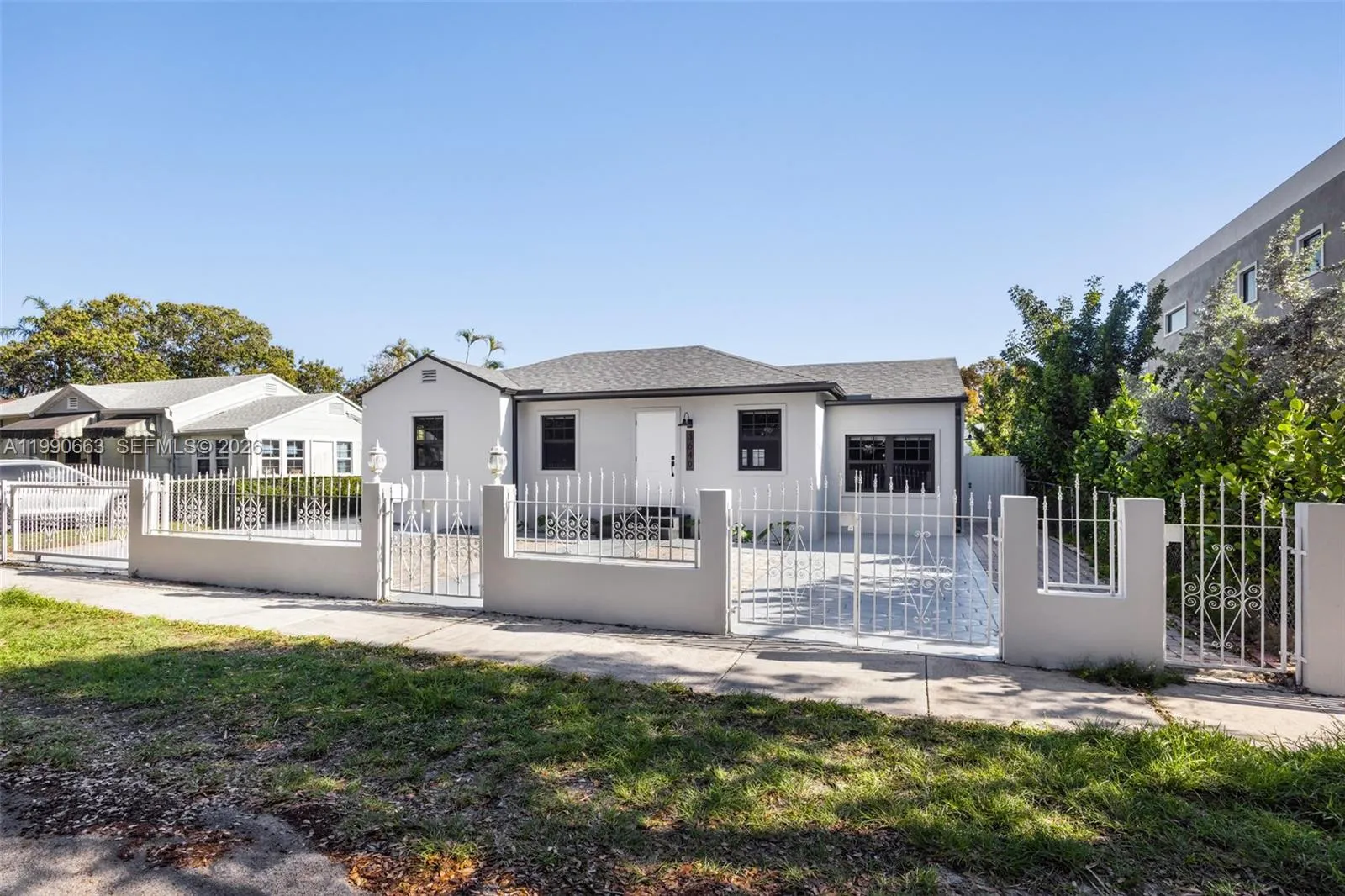 3640 SW 13th St, Miami FL 33145