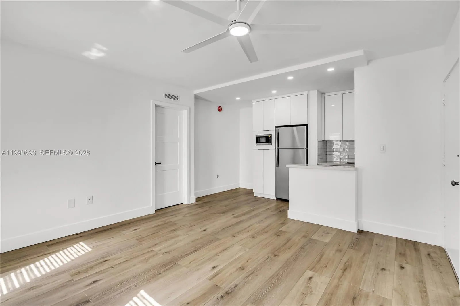 5991 SW 76th St # C2, South Miami FL 33143