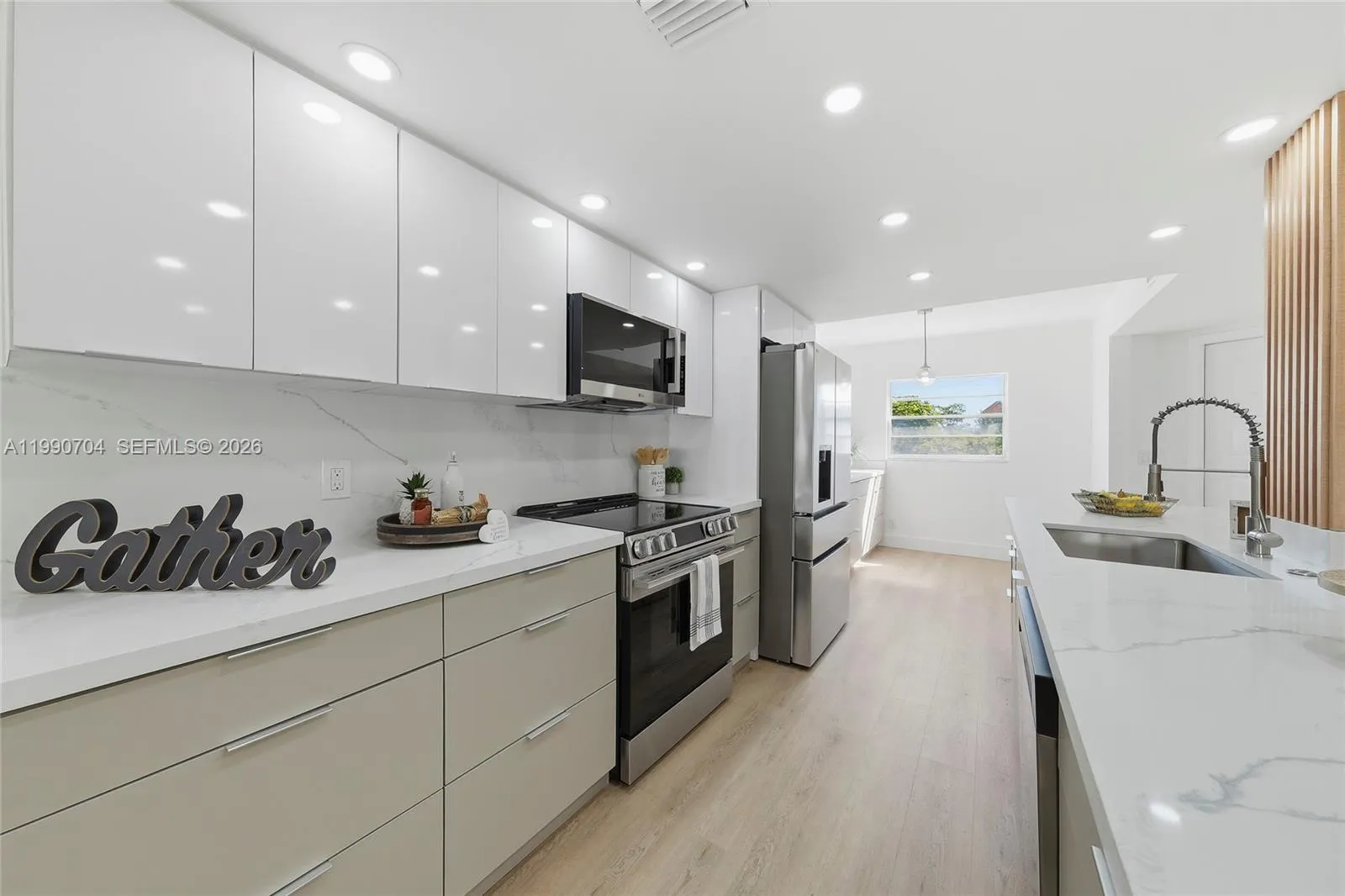 2 bedroom 2 bath for sale at 800 SW 125th Way # 312O, Pembroke Pines FL 33027