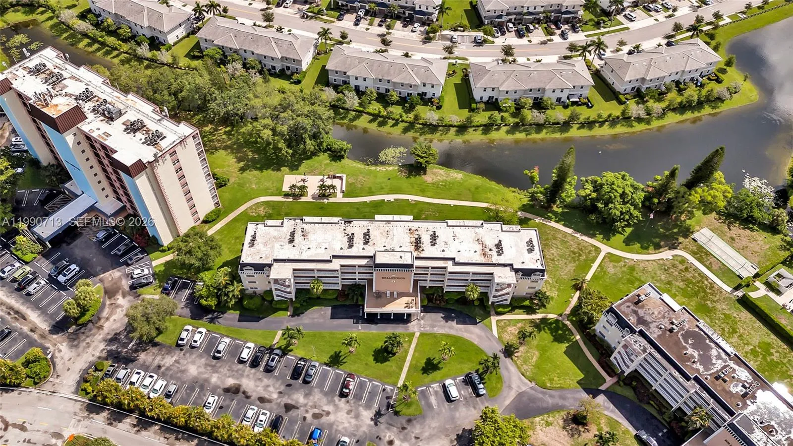 3535 Broken Woods Dr # 302, Coral Springs FL 33065