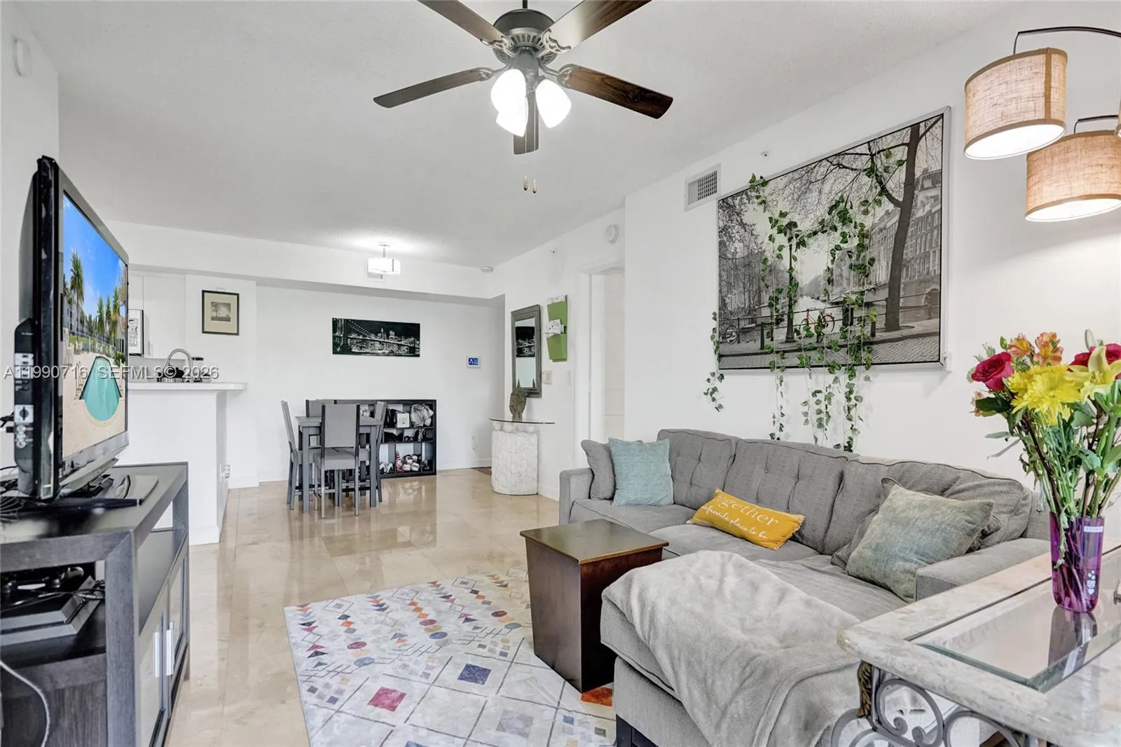 2640 S University Dr # 112, Davie FL 33328