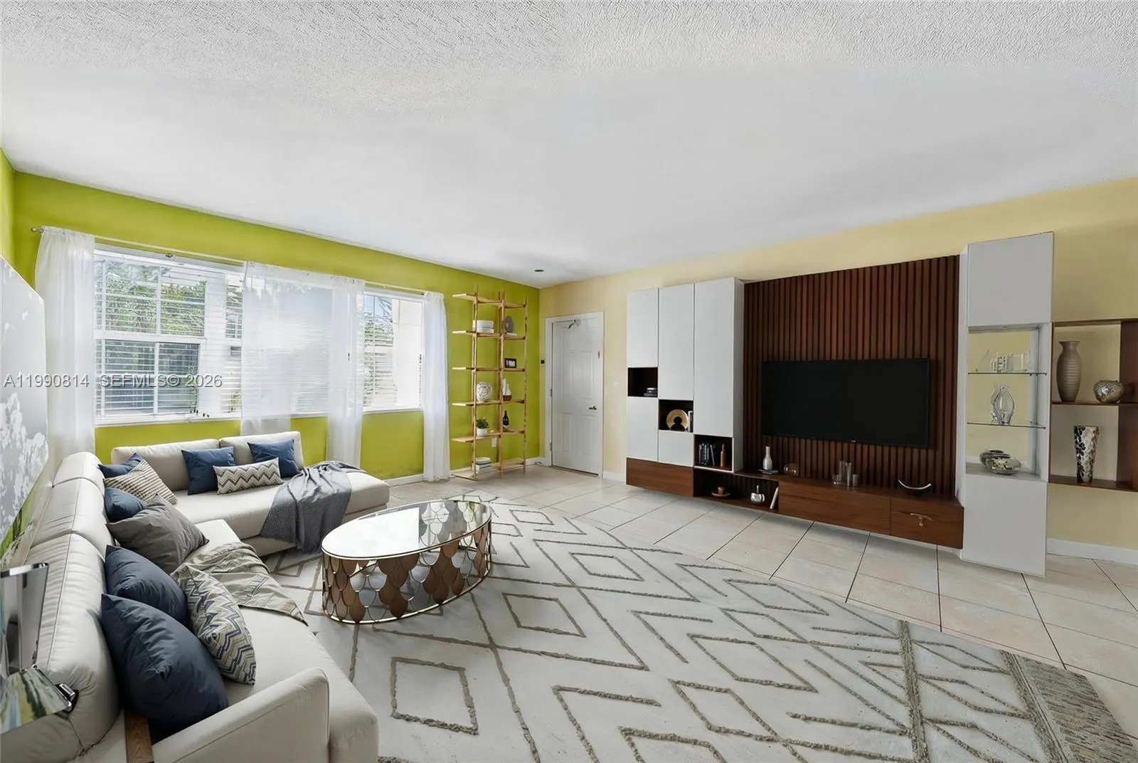 221 SE 9th Ave # 202, Pompano Beach FL 33060