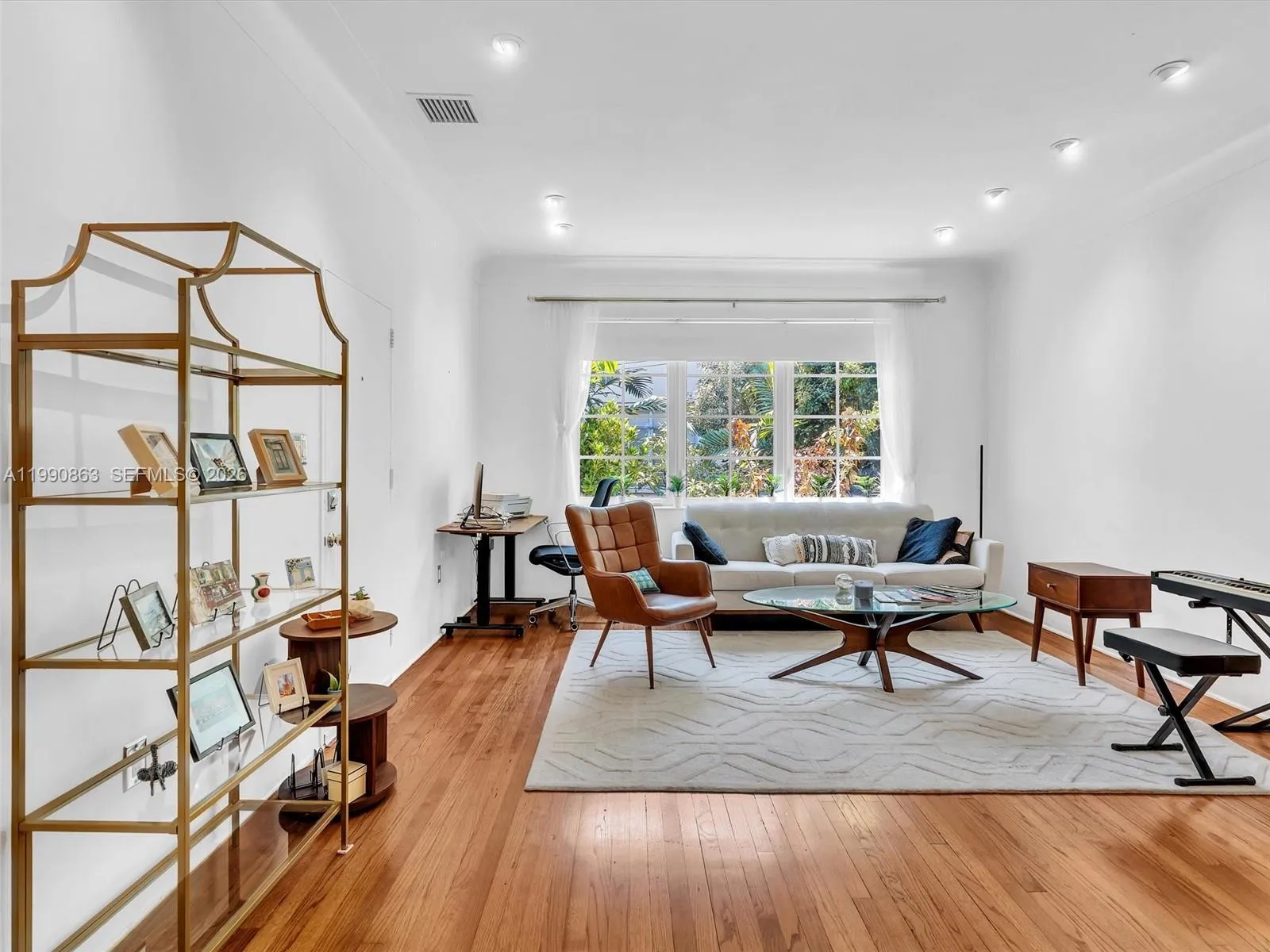 910 Lenox Ave # 2, Miami Beach FL 33139