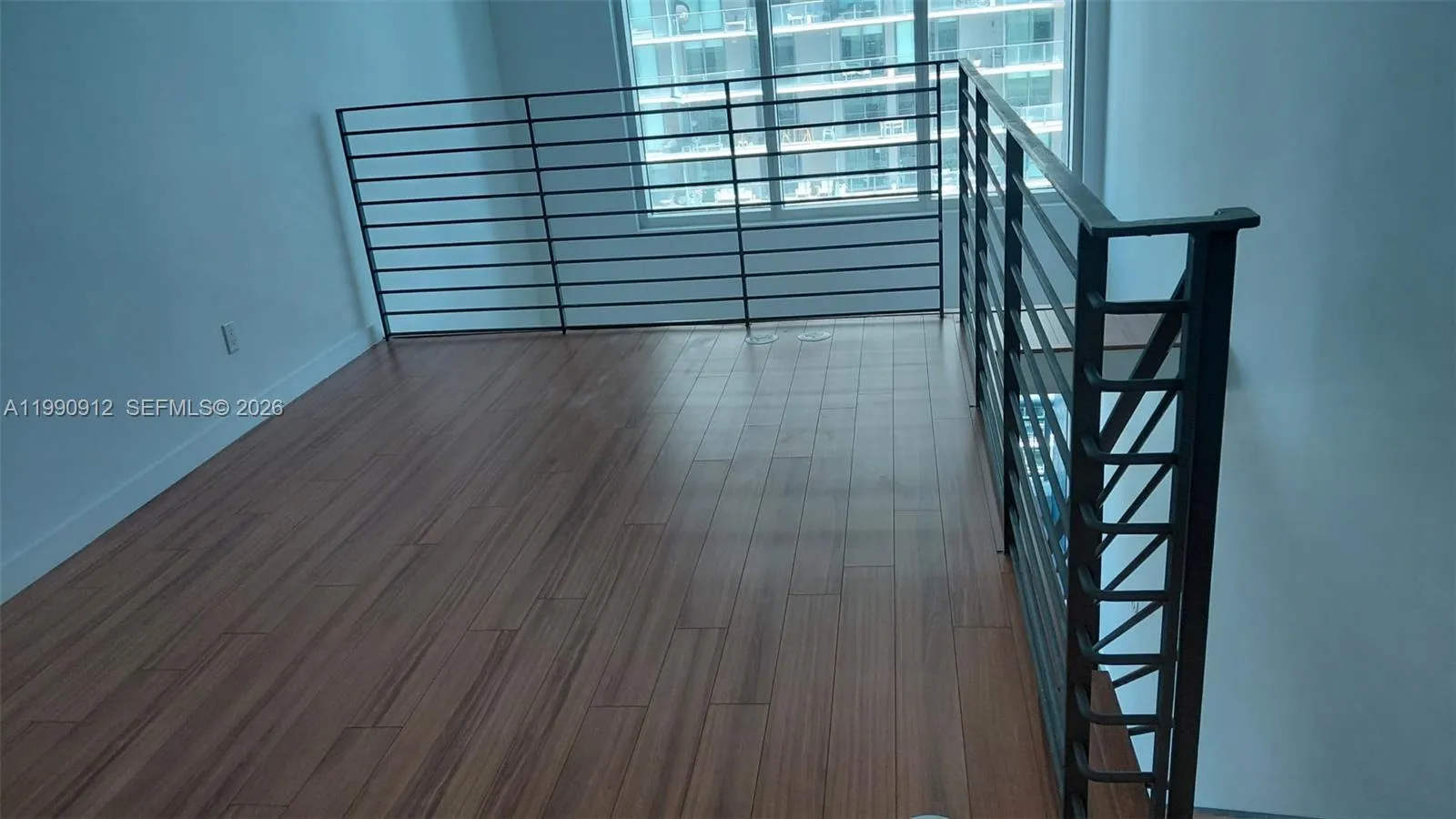 60 SW 13th St # 2612, Miami FL 33130