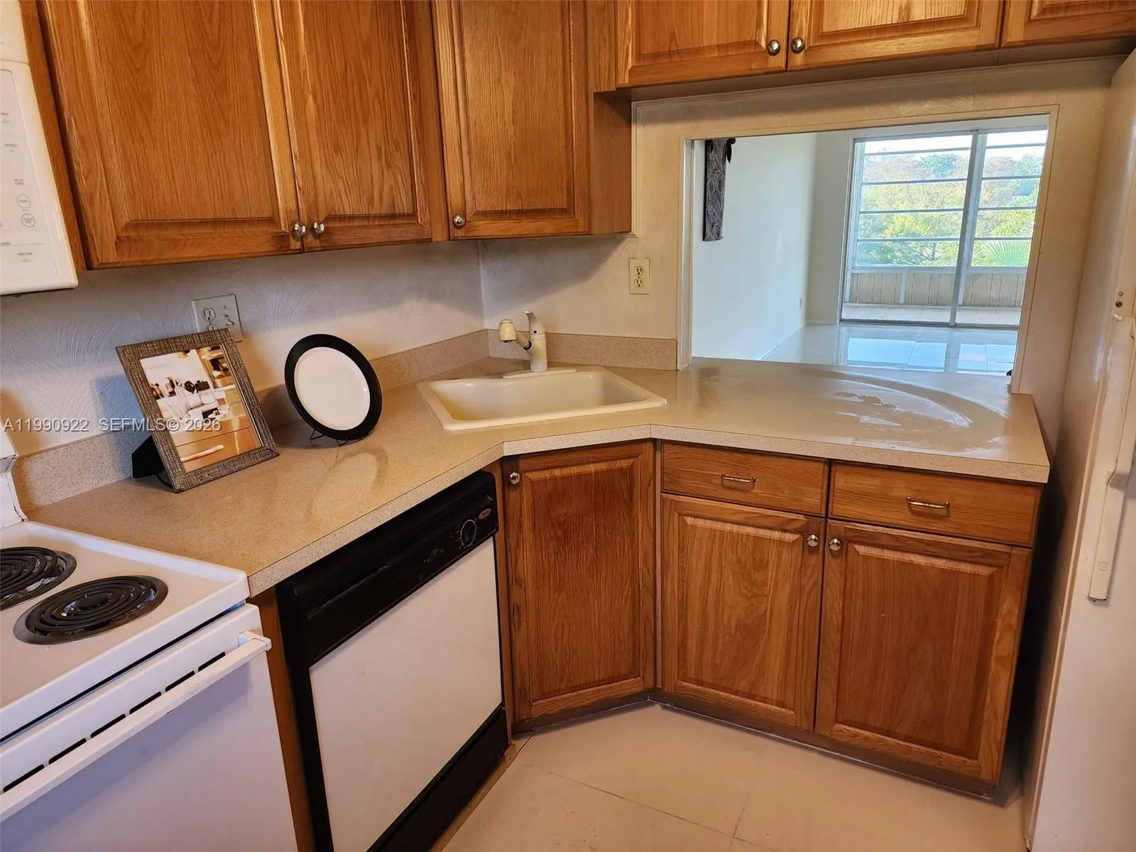 8370 Sands Point Blvd # H303, Tamarac FL 33321