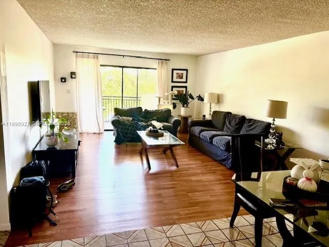 16141 Blatt Blvd # 309, Weston FL 33326