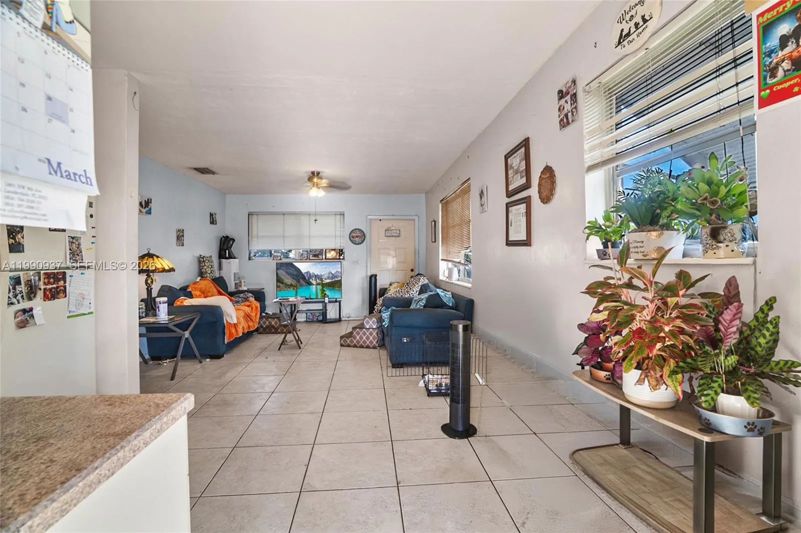 6115 SW 2nd St, Margate FL 33068