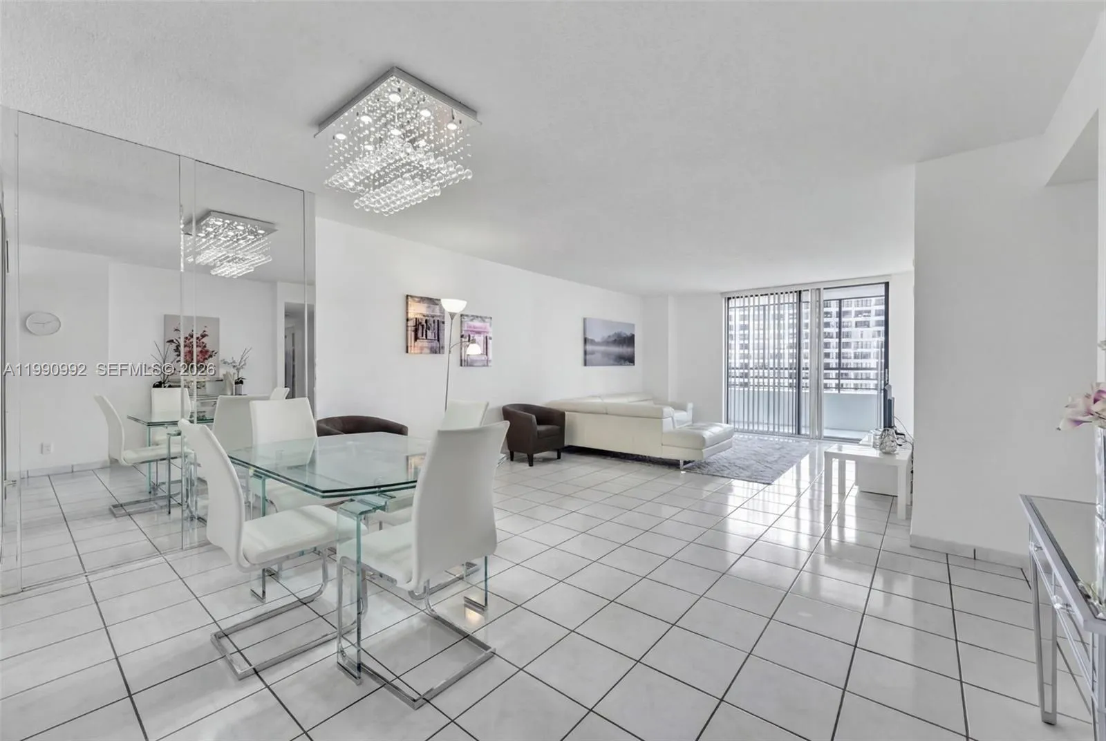 2500 PARKVIEW DR # 1418, Hallandale Beach FL 33009