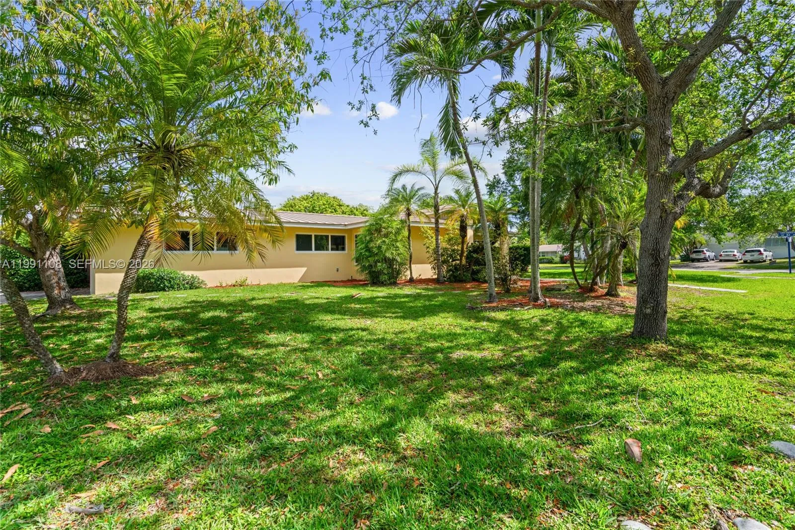 8201 SW 150th Dr, Palmetto Bay FL 33158