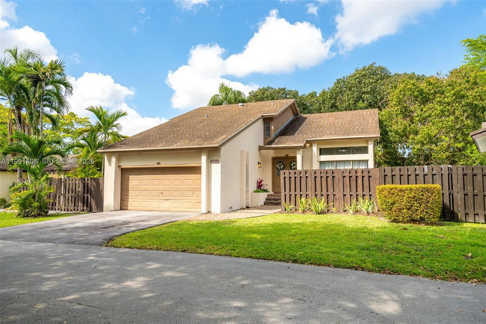 4 bedroom 2 bath for sale at 13560 SW 108th St Cir N, Miami FL 33186