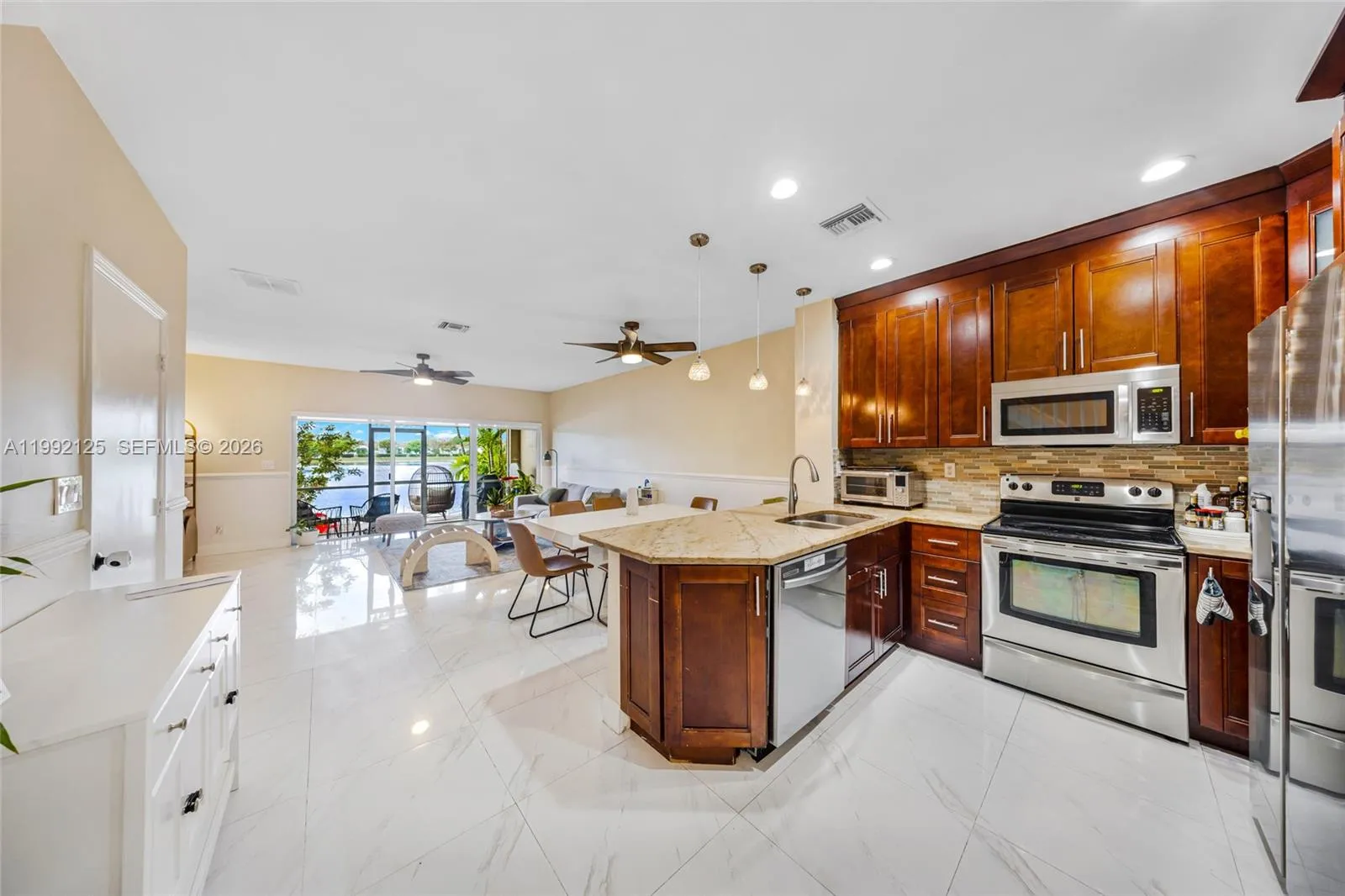 12158 SW 5th Ct, Pembroke Pines FL 33025