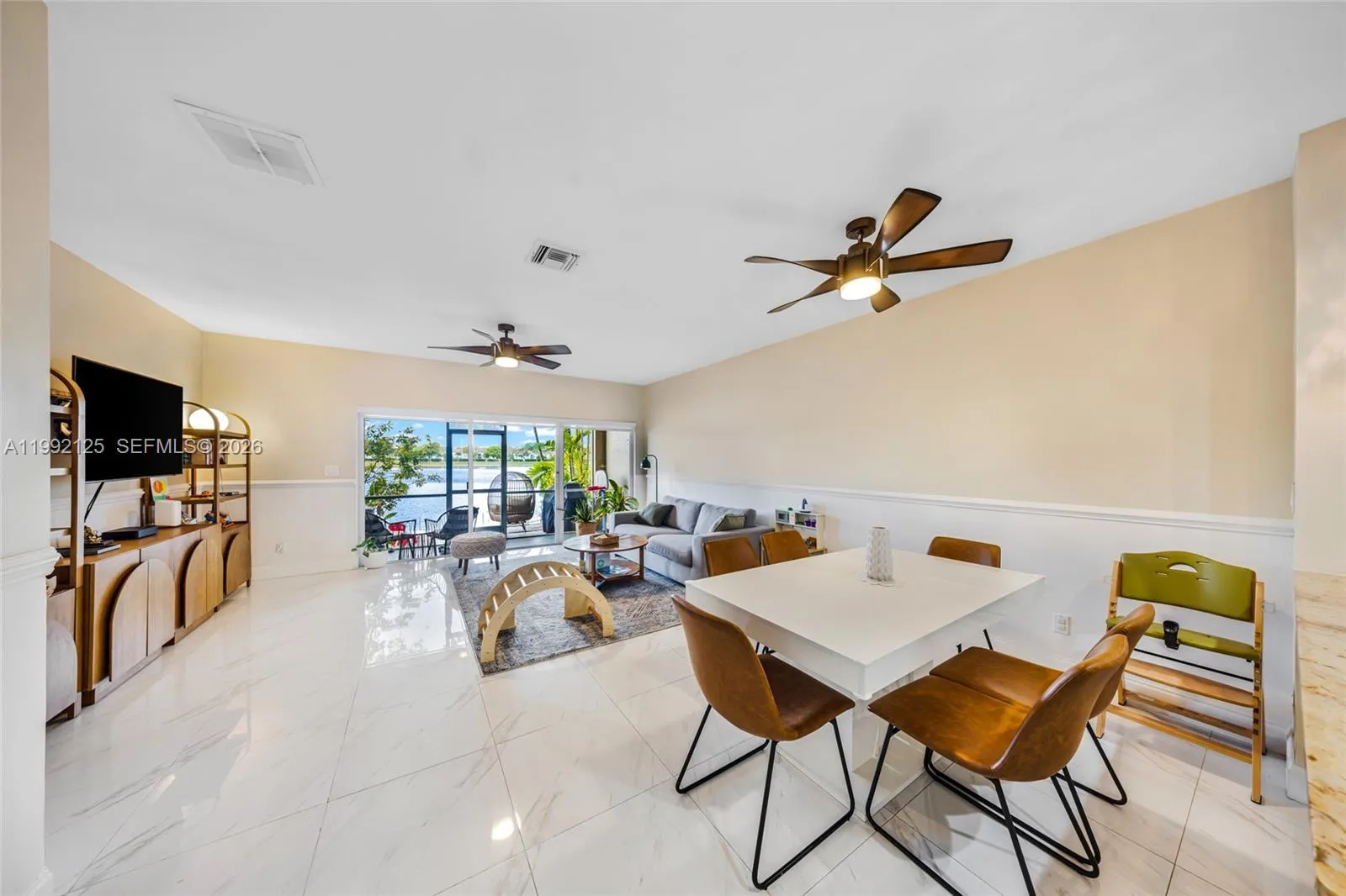 12158 SW 5th Ct, Pembroke Pines FL 33025