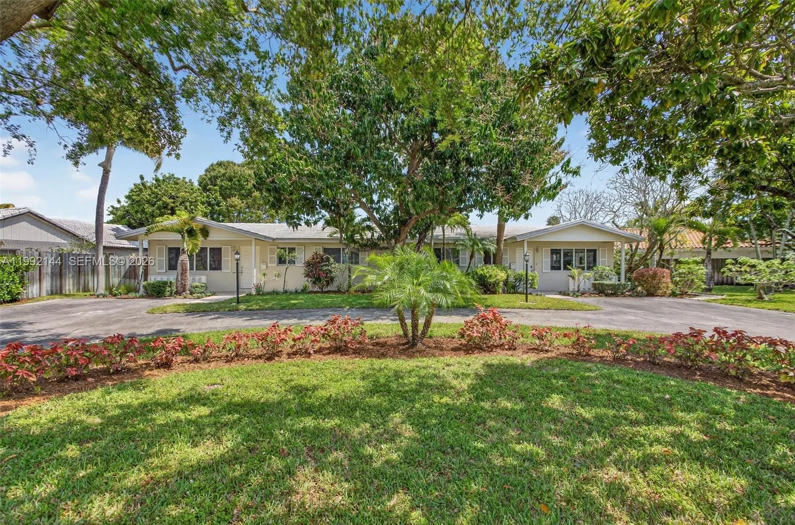 for sale at 3900 NE 22nd Ave, Lighthouse Point FL 33064